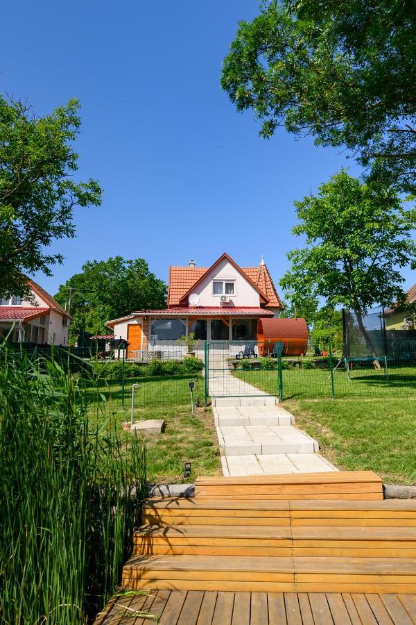 Dorka Vendeghaz Nyaraló Gyomaendrőd