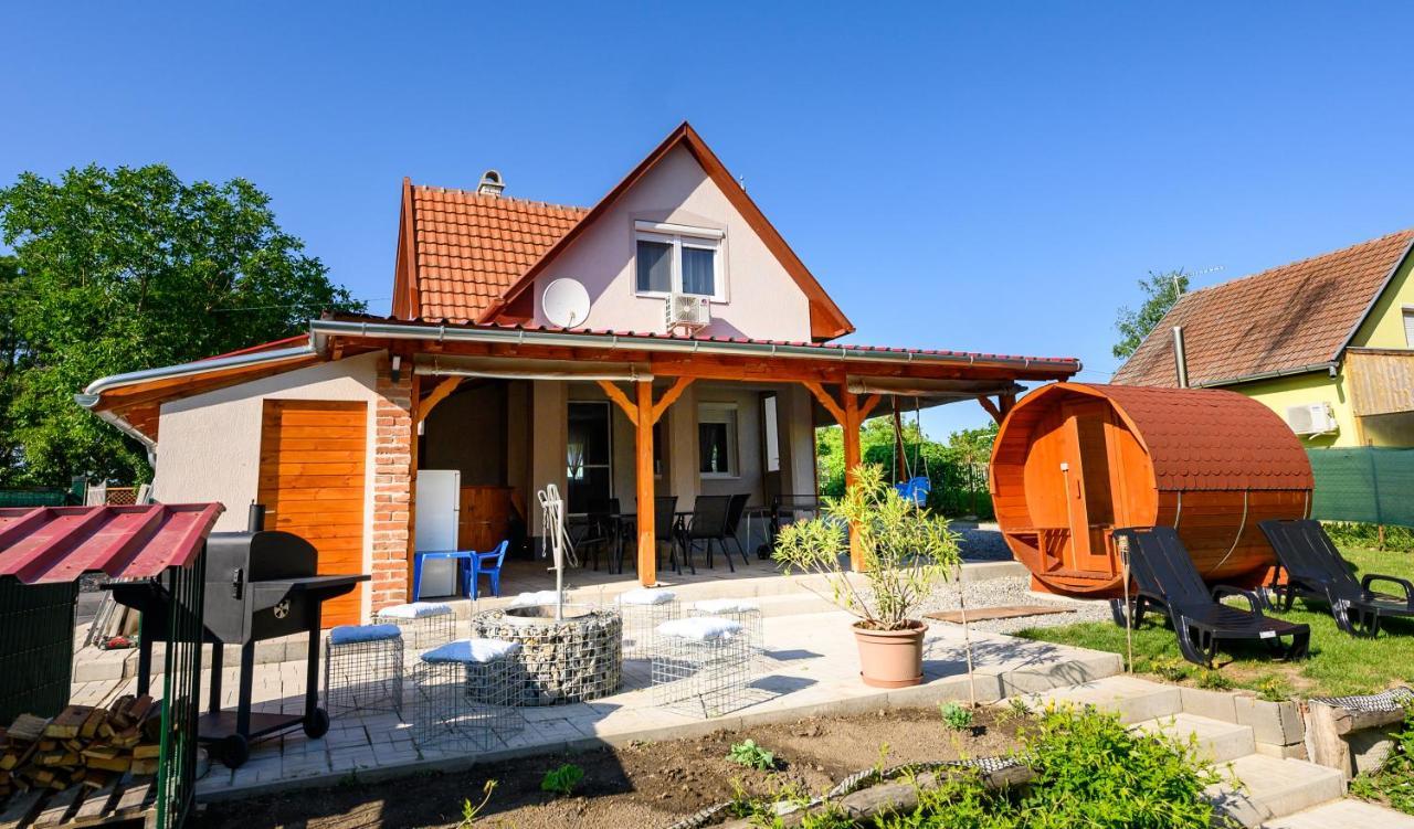 Dorka Vendeghaz Nyaraló Gyomaendrőd